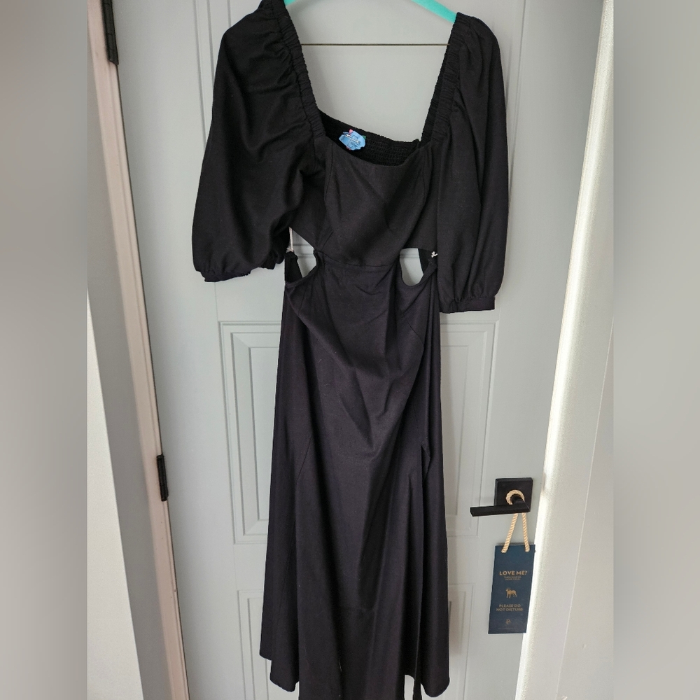 FARM Rio Black Puff Sleeve Midi Gown